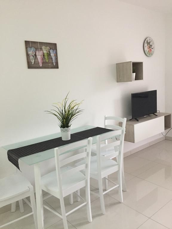 Apartmani Orhideja Rab Town Buitenkant foto